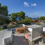 Cap Blanc فيلة